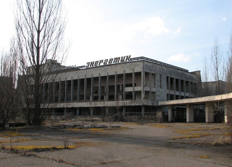 Чернобыльская АЭС, город Припять и зона отчуждения. Как это было 11 лет назад путеествия, путешествие и отдых