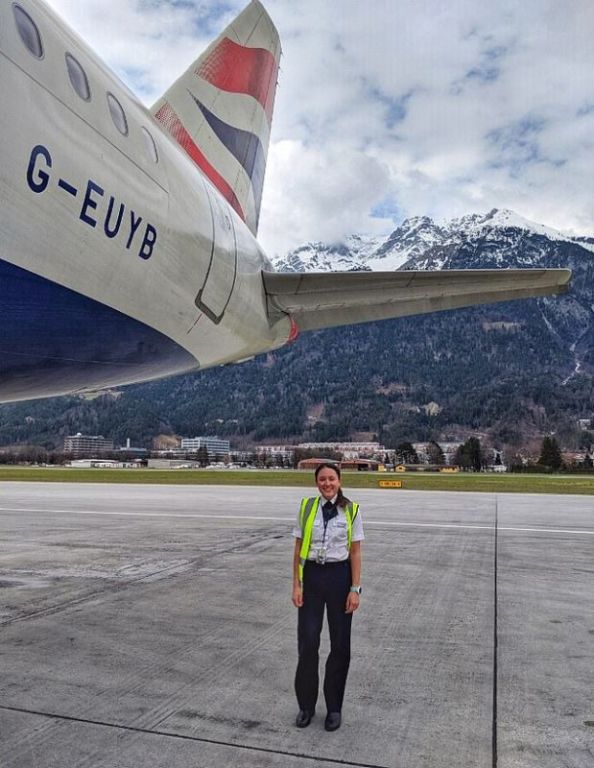 Покорительницы небес: девушки-пилоты из Великобритании рассказали о буднях в кабине самолета путеествия, Путешествие и отдых