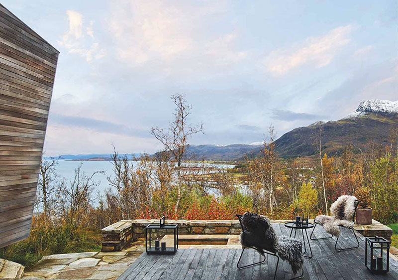 Жизнь с видом на фьорды: современный уютный дом в Норвегии деревянный дом