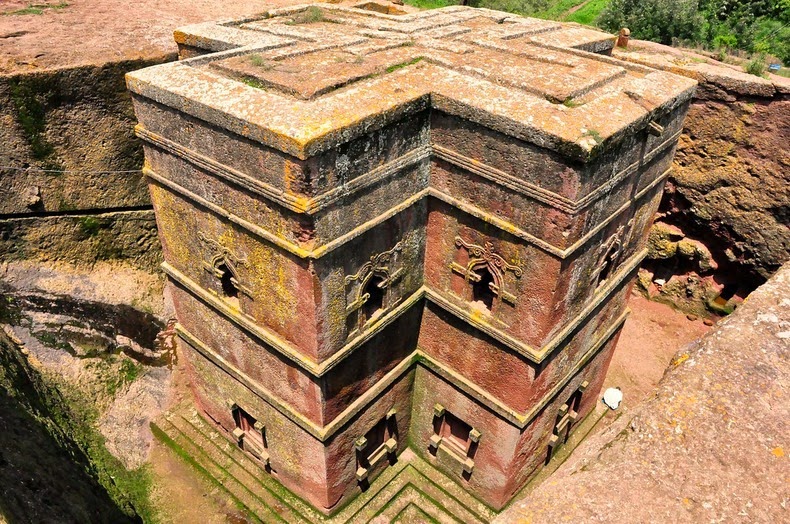 Уникальные монолитные церкви в горах Эфиопии автотуризм