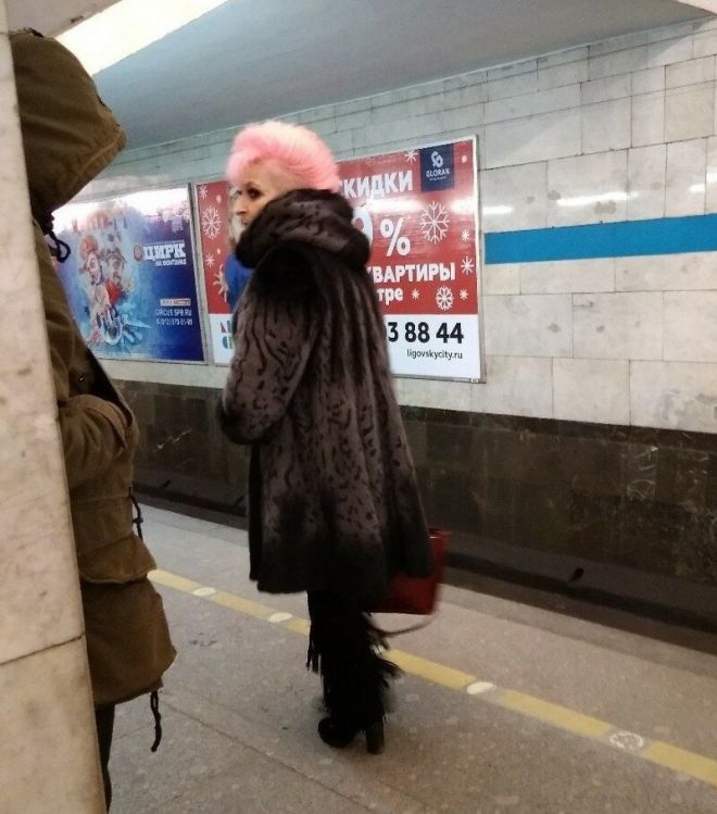25 снимков, доказывающих, что в метро своя особая мода жизненное