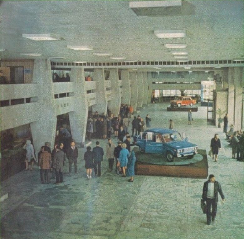 Как покупали машины в СССР? автомобили
